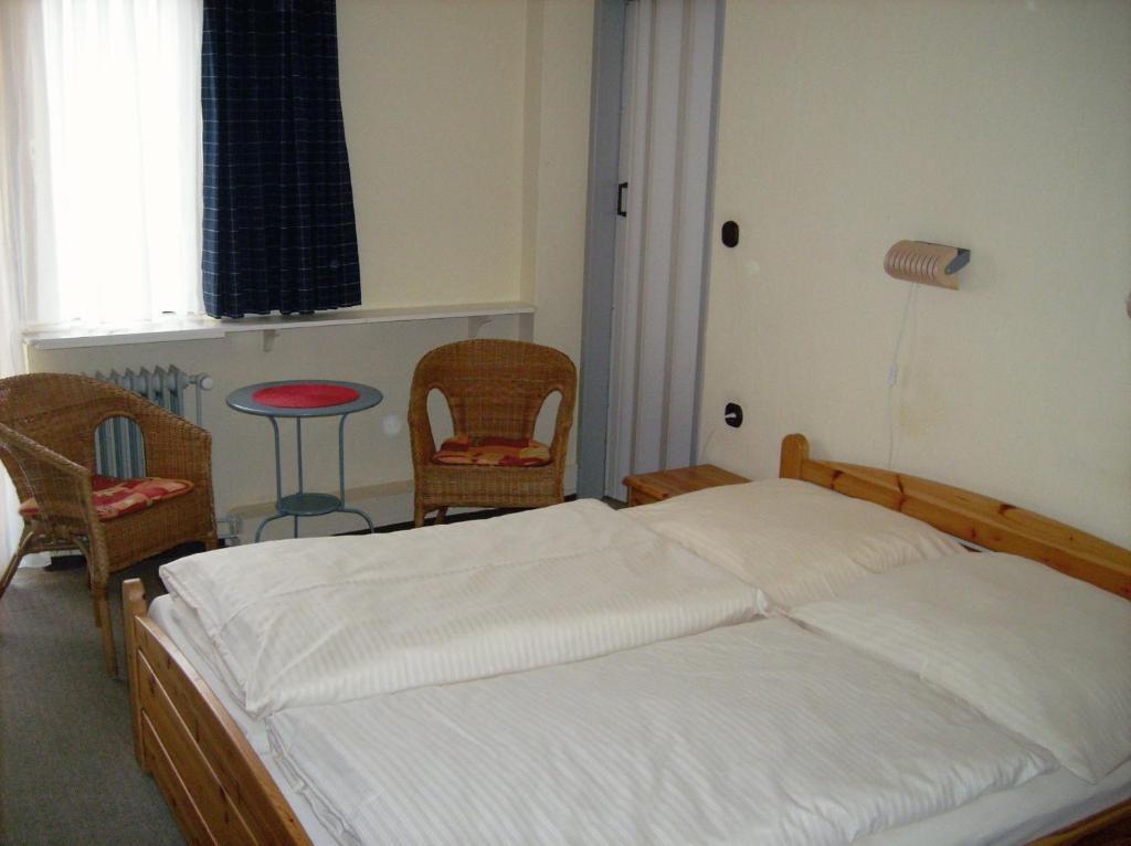 Domhotel Bed & Breakfast シュレースヴィヒ エクステリア 写真