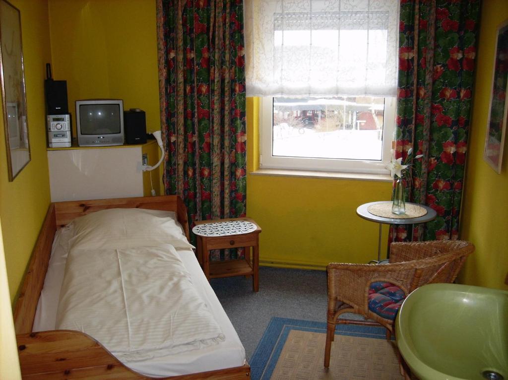 Domhotel Bed & Breakfast シュレースヴィヒ エクステリア 写真